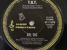 AC/DC TNT / I'M A ROCKER EX COND ROO ALBERT LABEL 1975 AUSTRALIAN PRESS 7