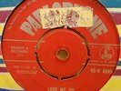 BEATLES LOVE ME DO ORIGINAL 1962 UK PARLOPHONE 45 CLIP 1N/1N