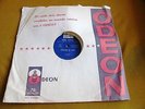 78 RPM BRAZIL MIKE SARNE ACTOR COME OUTSIDE FOUNTAIN OF LOVE Wendy Richard 1962