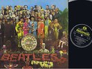 THE BEATLES PCS 7027 YELLOW & BLACK LABEL SGT PEPPERS STEREO LP