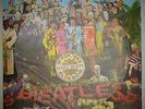 BEATLES - SGT PEPPER'S PICTURE DISC LP - ORIGINAL UK 1979 PARLOPHONE PHO 7027