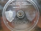 Thomas A. Edison - EDISON DIAMOND DISC - Let Us Not Forget