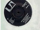 DR FEELGOOD SHE DOES IT RIGHT 45 UA 1975