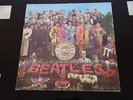 THE BEATLES - SGT PEPPER'S LONELY HEARTS CLUB BAND - LP STEREO PCS 7027 RE-ISSUE