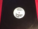 Es Case Ft. Shelly Nelson- Something In Your Eyes UK Garage 12