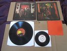 THE STRANGLERS Rattus Norvegicus LP UK 1ST PRESSING & 'CHOOSEY SUSIE' FREE3 7