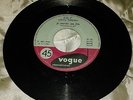 JOHNNY HALLYDAY RARE 45 TOURS VINYLE JUKE BOX 45 741 VOGUE