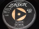 TONY & JOE - THE FREEZE / GONNA GET A LITTLE KISSIN TONIGHT - UK - TRI - VG++