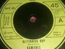 RAMONES - BLITZKRIEG BOP 7