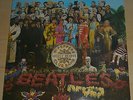 THE BEATLES - SGT.PEPPER + insert LP vinyl record 1980s-90s reissue PCS 7027