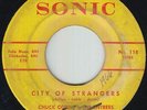 Sweet Soul 45 - Chuck Corby & His Entrees - City Of Strangers - Sonic - mp3