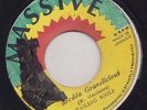 '77 MASSIVE REGGAE 45 WAILING SOULS BREDDA GRAVALICIOUS ?