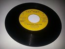 GAY FEET/DOWN THE TRAIN LINE - STRANGER & PATSY [REGGAE] 7