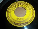 RARE 1956 45  Roy Orbison OOBY DOOBY /GO GO GO On Sun Records 242 VG+