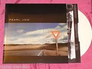 PEARL JAM - YIELD - 13tr LP - UK 2013 - WHITE VINYL - REISSUE