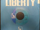 CREEDENCE CLEARWATER REVIVAL - PROUD MARY / I PUT A SPELL - LIBERTY WITHDRAWN 45