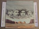 HIGHWAYMAN LP WAYLON JENNINGS WILLIE NELSON JOHNNY CASH KRISTOFFERSON FC 40056