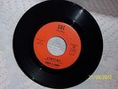 RARE NEAR MINT SOUL / SKA *** ROBERT & JOHNNY --- A PERFECT WIFE