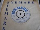 QPR SUPPORTERS - SUPPORT US - UK EYEMARK 1967 + bag PSYCH The BARRIER