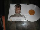 TRES BEAU 33T DISQUE COULEUR DAVID BOWIE ALADDIN SANE