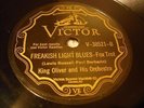 JAZZ KING OLIVER ORCH Freakish Light Blues / I've Got That Thing VICTOR 38521