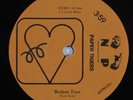 New Wave Synth Punk 45 PAPER TIGERS Broken Toys NAMBI-PAMBI HEAR