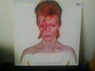 David bowie .aladdin sane.12