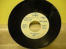 FOUR UM – WHAT THE WORLD NEEDS NOW/DAY DREAMING– PRIVATE PRESS  45RPM