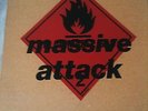 MASSIVE ATTACK DEBUT 1990 L.P. BLUE LINES......SUPERB COPY..