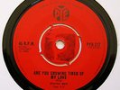 STATUS QUO : ARE YOU GROWING TIRED OF MY LOVE / SO ENDS ANOTHER LIFE - 1969 SA