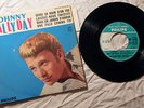 JOHNNY HALLYDAY SERRE LA MAIN D’UN FOU LETTRAGE DECALE RARE FRENCH EP LANGUETTE
