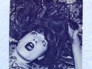 Florence and the Machine - Kiss With A Fist - Debut 7