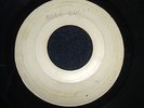 THE RUDE GIRLS - BOSS COCKY   (Roots Reggae)  45