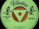 SHE SHE CALYPSO BAND Bajan Diplomat / Happy Wanderer VITADISC CALYPSO 45 hear