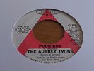 The Aubrey Twins   *  Poor Boy  / Give It Up     *   EPIC DEMO