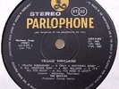 BEATLES -Yellow Submarine (1) Y/BL PARLOPHON W/GOLD STICKER YUGOSLAV EXPORT