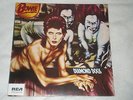 DAVID BOWIE - DIAMOND DOGS - RARE BLACK LABEL COPY OF 1974 RCA LP - EXC.