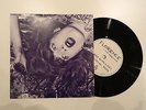 FLORENCE AND THE MACHINE - KISS WITH A FIST - VERY RARE 7