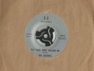 THE SHERRYS-PUT YOUR ARMS AROUND ME-US-J.J.RECORDS-1002.