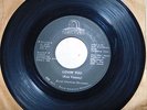 Killer 70s Soul 45 / Royal American Showmen / Lovin' You / Shadowfax / Mississip