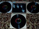 THE BEATLES  ORIG. MEET THE BEATLES MONO LP WITH THREE RECORD PRESSINGS
