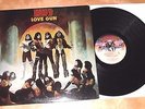 KISS LOVE GUN LP W/ INNER SLEEVE & ORDER FORM