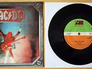 AC/DC HIGH VOLTAGE b/w LIVE WIRE 7