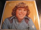 MIKE LOOKINLAND Bobby / Brady Bunch Pop Rock 45 Love Doesn't Care Who's In It M-