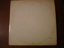 THE BEATLES WHITE ALBUM 2 LP RECORD SET SWBO-101 WITH INSERT NUMBERED