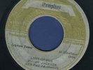 1528 VIVIAN JACKSON & PROPHETS-LOVE OF JAH-PROPHET  REGGAE 45 7