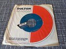 The Ventures 45 Sleigh Ride/Snow Flakes Rare Xmas Surf Instru Company Sleeve