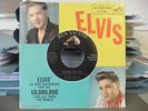STUCK ON YOU US A 45 ORIGINAL 47-7740 WITH UNIQUE SLEEVE - ELVIS PRESLEY DOG TOP
