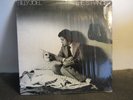 BILLY JOEL THE STRANGER NEVER PLAYED IN SHRINK