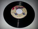 STUDIO ONE/PICK UP THE PIECES - THE ROYALS   [ROOTS REGGAE]  7